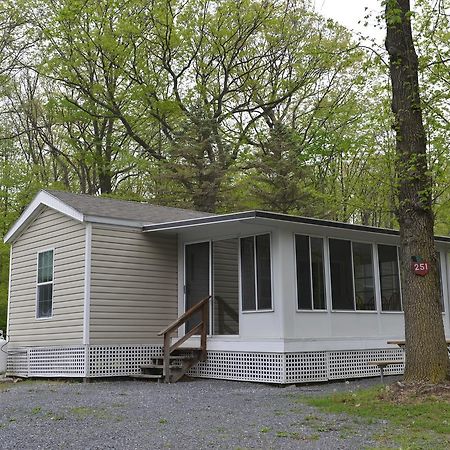 Appalachian Camping Resort Park Model 2 Shartlesville Экстерьер фото